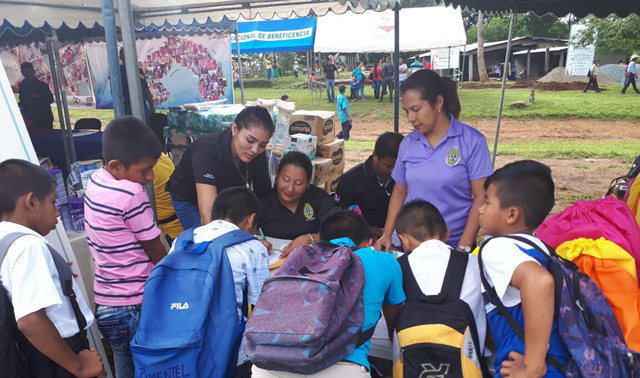 Comunidad de El Macano recibe los servicios del IPHE