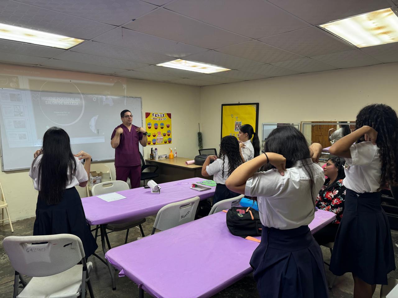 IPHE Herrera fortalece la prevención de alteraciones musculoesqueléticas en estudiantes de CTI