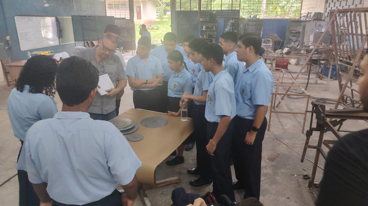 Imagen Gira educativa fortalece la orientación vocacional de estudiantes del IPHE Herrera