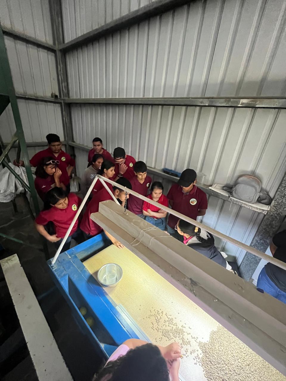 Estudiantes del IPHE Chiriquí fortalecen aprendizajes sobre la producción del café durante gira pedagógica