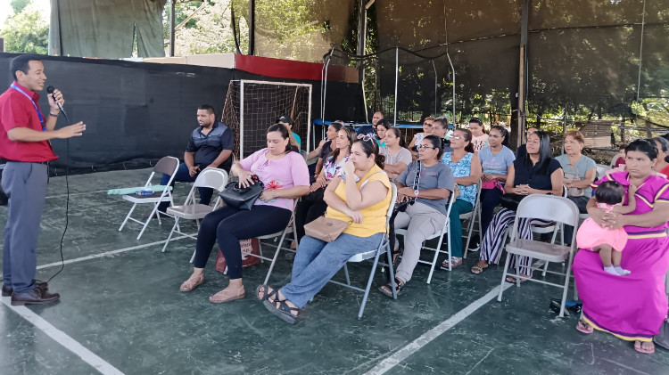 Imagen Familias fortalecen estrategias de apoyo educativo desde el hogar