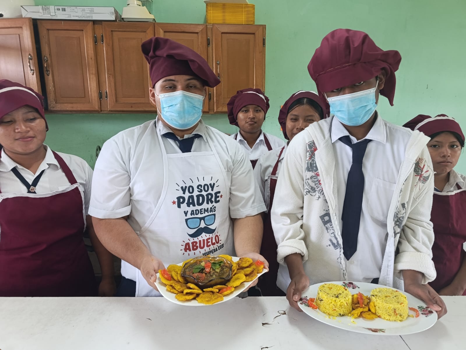 Estudiantes del IPHE fortalecen competencias gastronómicas con formación práctica en Changuinola