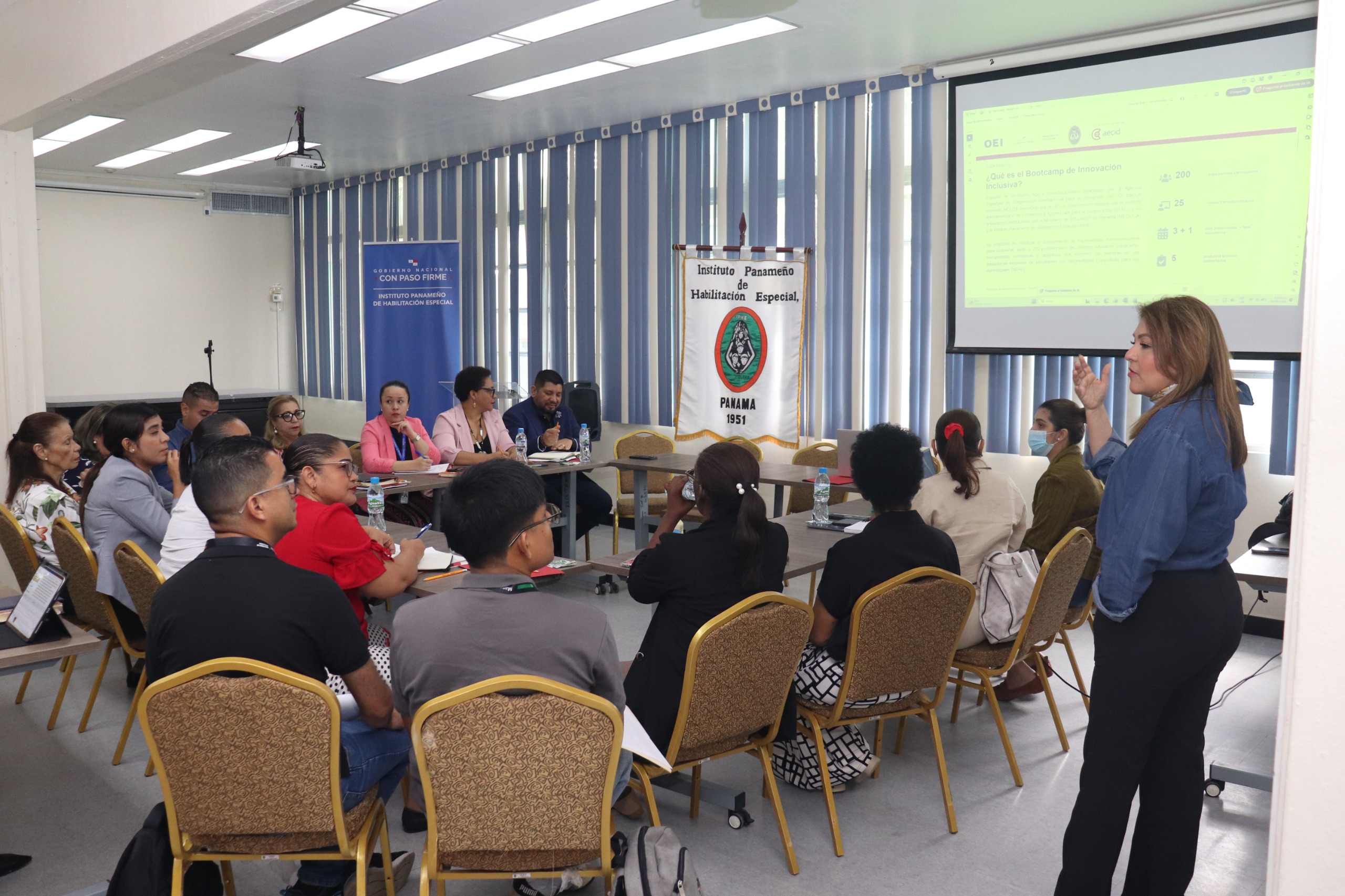 IPHE, MEDUCA y organismos internacionales impulsan soluciones innovadoras para una educación sin barreras