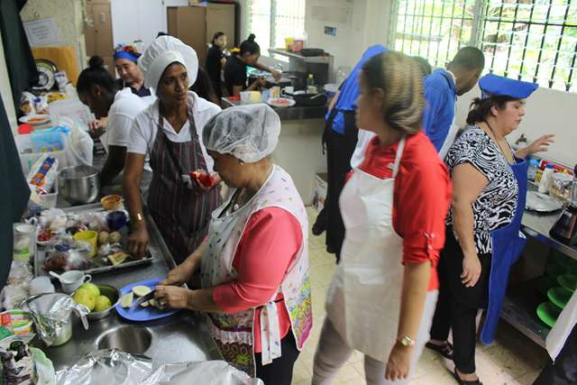 Concluye pasantía con grupo de Gastronomía y Hotelería