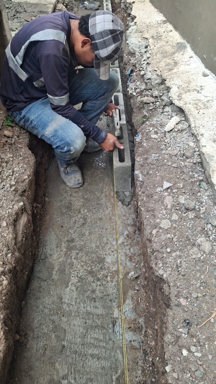 Estudiantes de CTI de Construcción y Albañilería ponen en práctica sus conocimientos en obra real