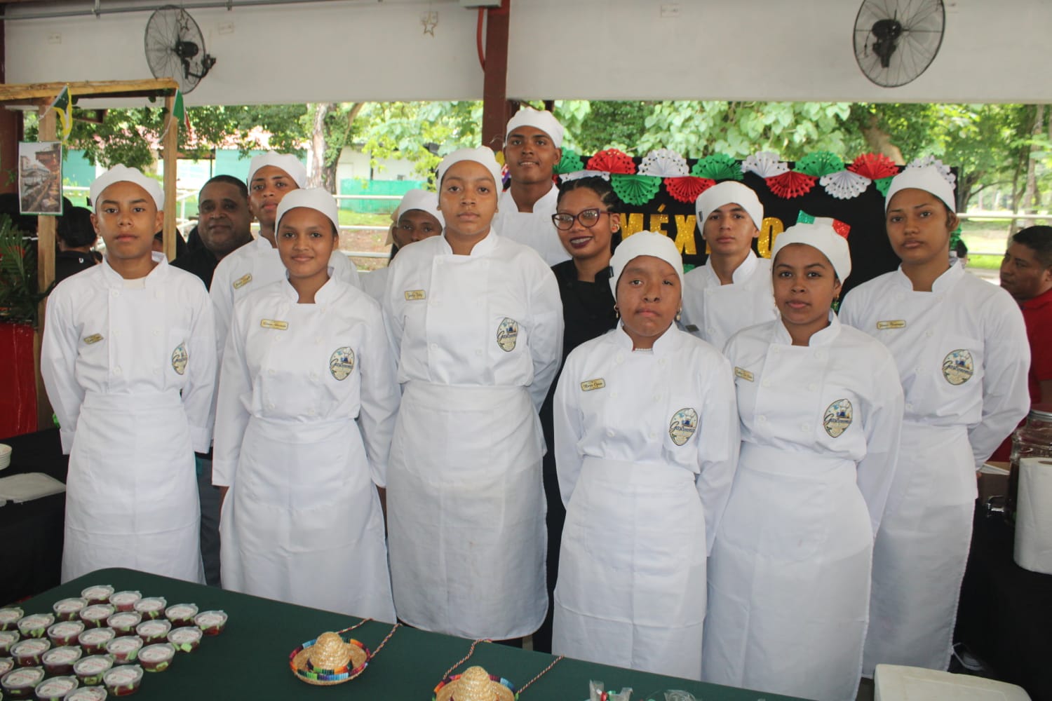 Sabores que Incluyen” muestra el talento y las competencias de estudiantes de la CTI del IPHE