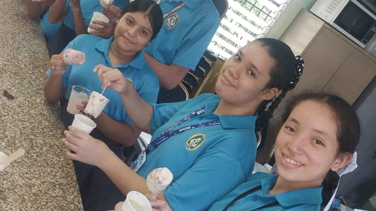 Imagen Paletas artesanales integran gastronomía y competencias comerciales
