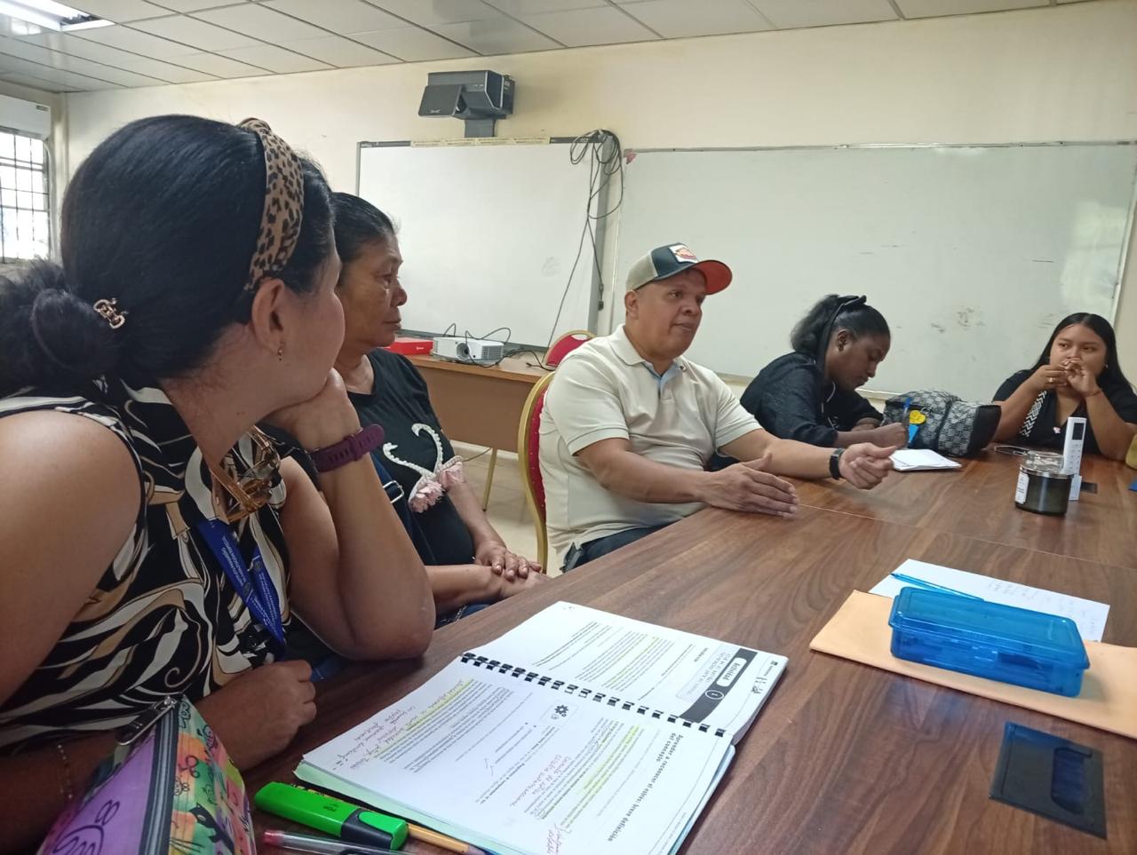 EmPeCeMos avanza en estrategias para fortalecer las relaciones familiares