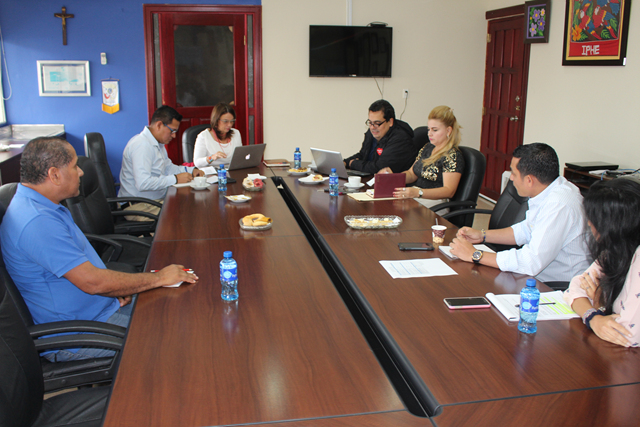 Coordinan seguimiento de proyectos IPHE y Club Activo 20–30