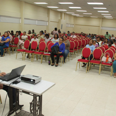 con-2-64b9a81caaaba7ed055ca415ec57cd42.jpg