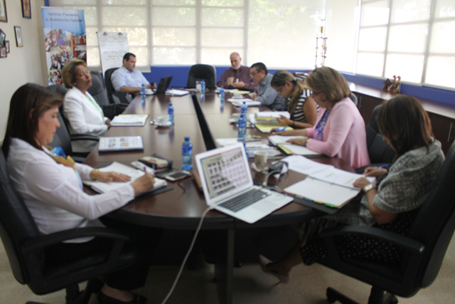 Autoridades del IPHE rinden informes de gestión al Patronato