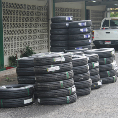 llantas-1---copia-7cd16fefc845e6af8c07dde6de204949.jpg