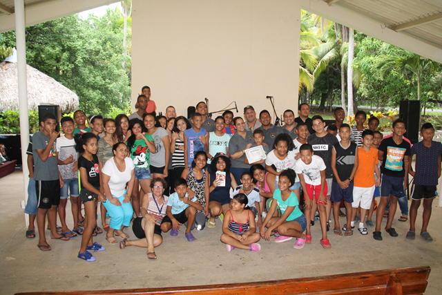 Promueven valores en campamento para jóvenes de riesgo social