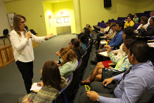 Encuentro busca fortalecer actitudes hacia una educación inclusiva de calidad