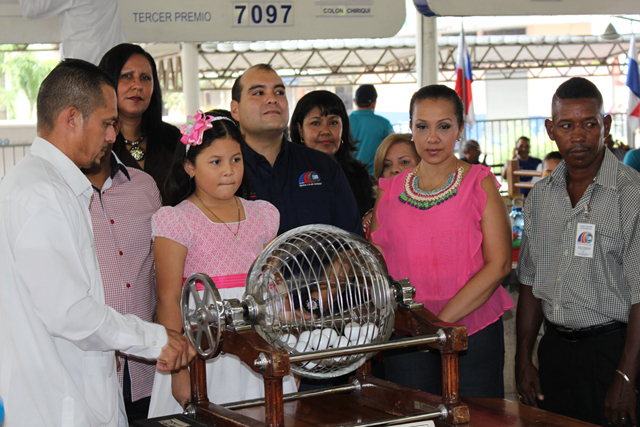 Sorteo dominical de la Lotería es dedicado al IPHE en sus 64° Aniversario 