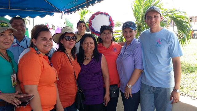 Agasajan a estudiantes del IPHE de Los Santos
