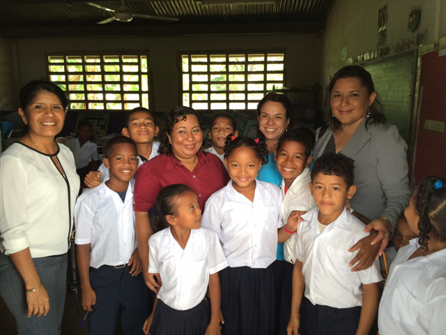 Extensión de Antón recibe visita de la directora general