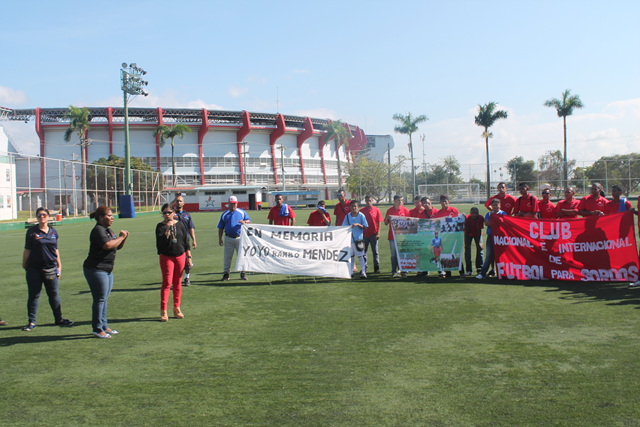 Atletas sordos compiten en los juegos nacionales