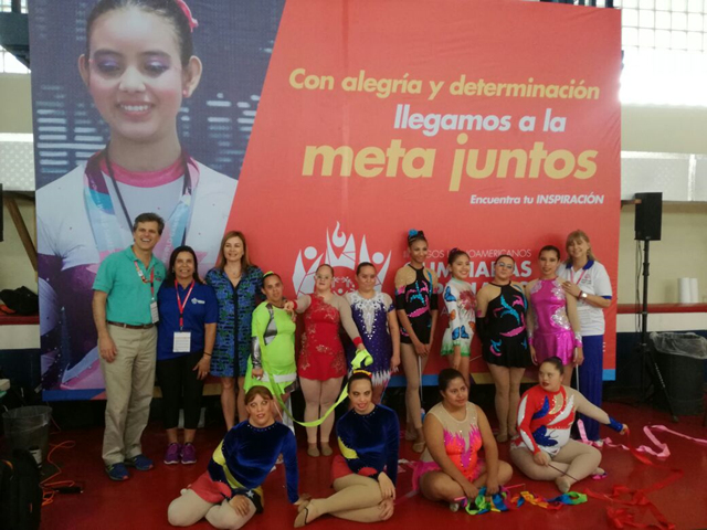Atletas panameñas de Gimnasia Rítmicas van por el Oro