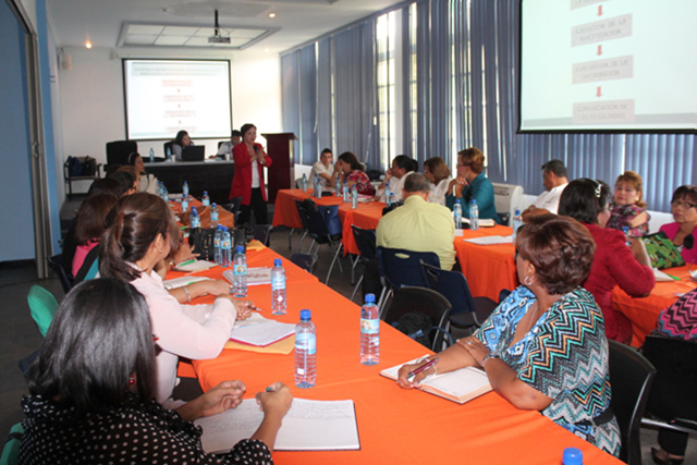 Capacitarán a 2000 docentes de Educación Especial
