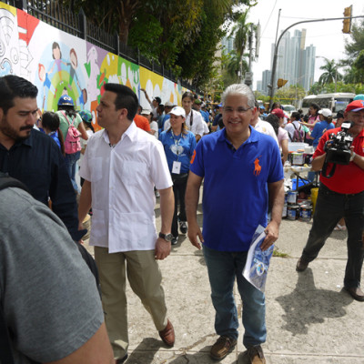 P1540093-2437ef57949c01ef5576d5f04bcfe43e.jpg