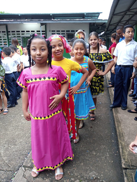 Extensión de Tocumen festeja el Día Internacional de los Pueblos Indígenas y conmemora el Día Mundial del Bastón Blanco