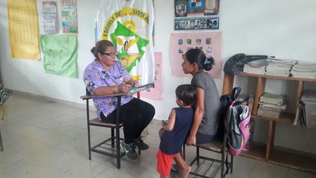 IPHE continúa brindando atenciones técnicas y médicas a la comunidad educativa 