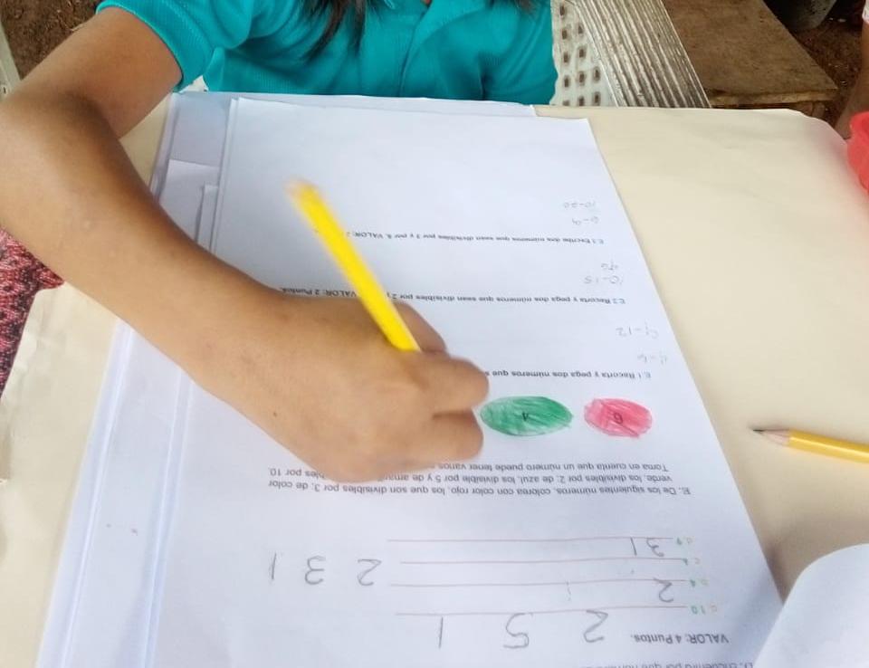  Oportunidades Educativas para los Estudiantes Sordos en Educación a Distancia, Aprendizaje y Tecnología