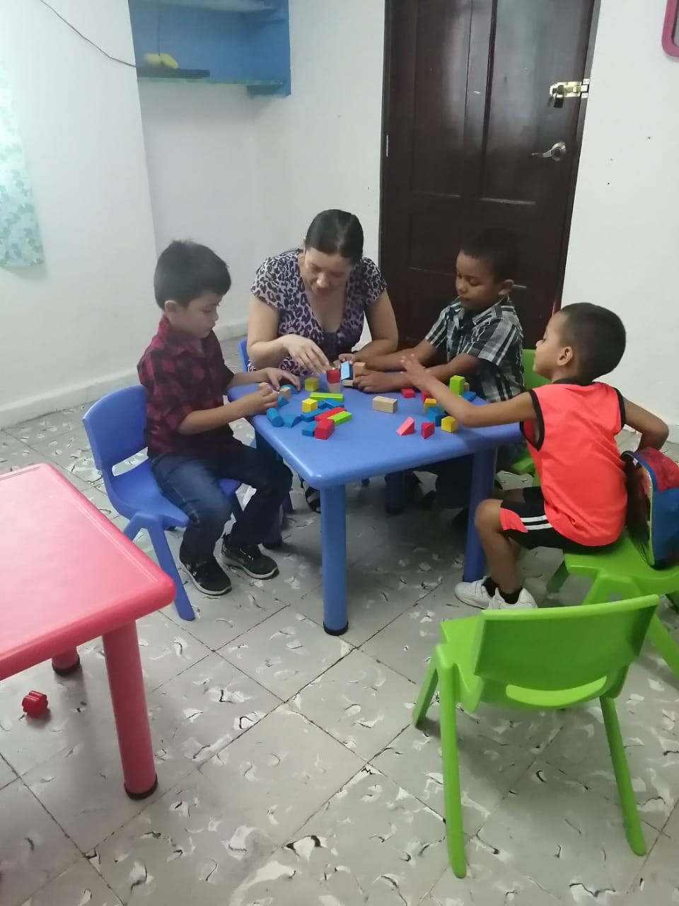 Padres de Familia de estudiantes que asisten al Módulo de La Villa recibirán guía para realizar ejercicios de Estimulación Cognitiva