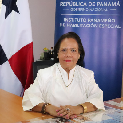 Directora. Profesora Nieves Luque