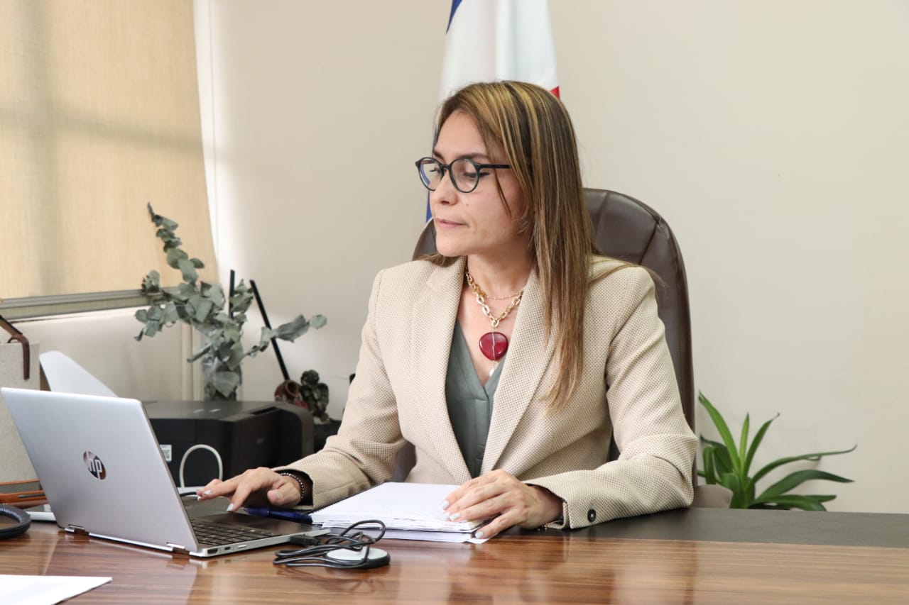 Orientan a padres de familia de Tocumen