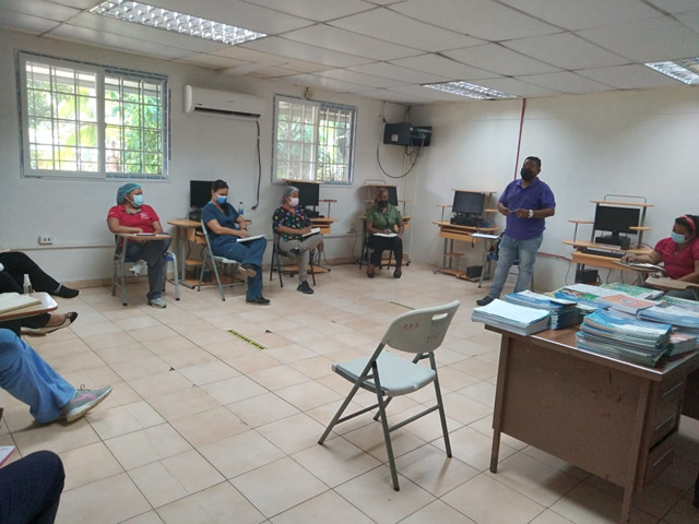 Docentes y técnicos de Darién se capacitan