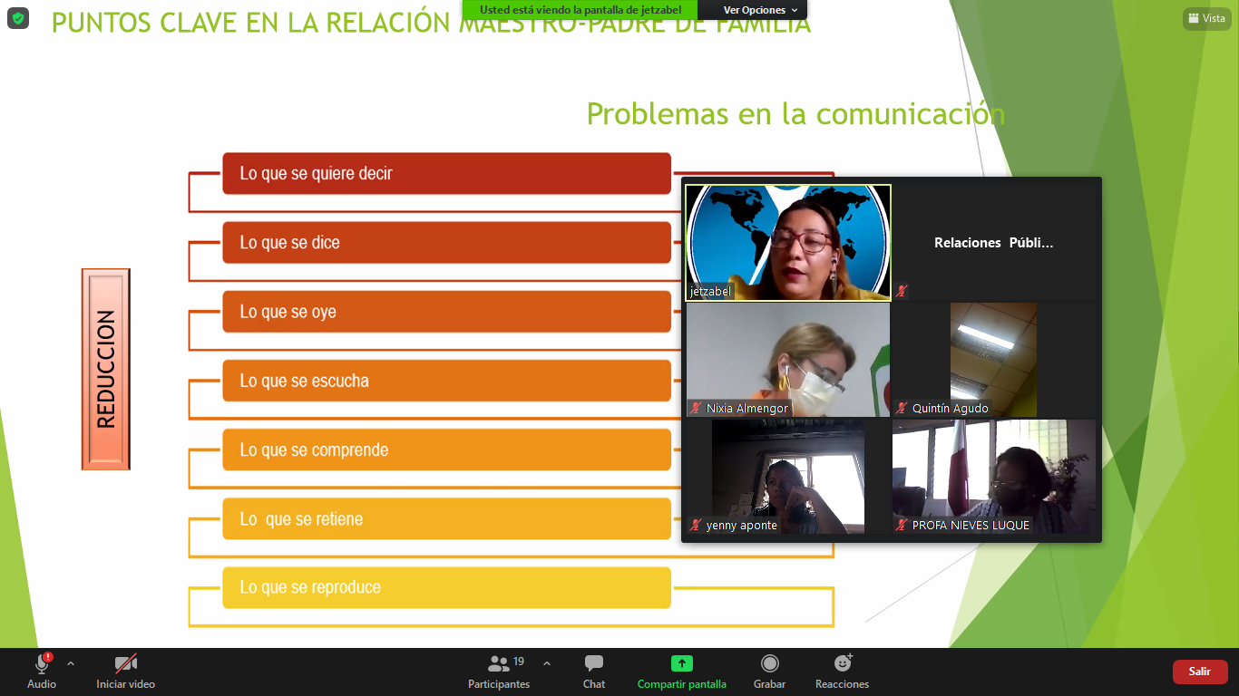 Docentes de Veraguas se capacitan para una comunicación asertiva