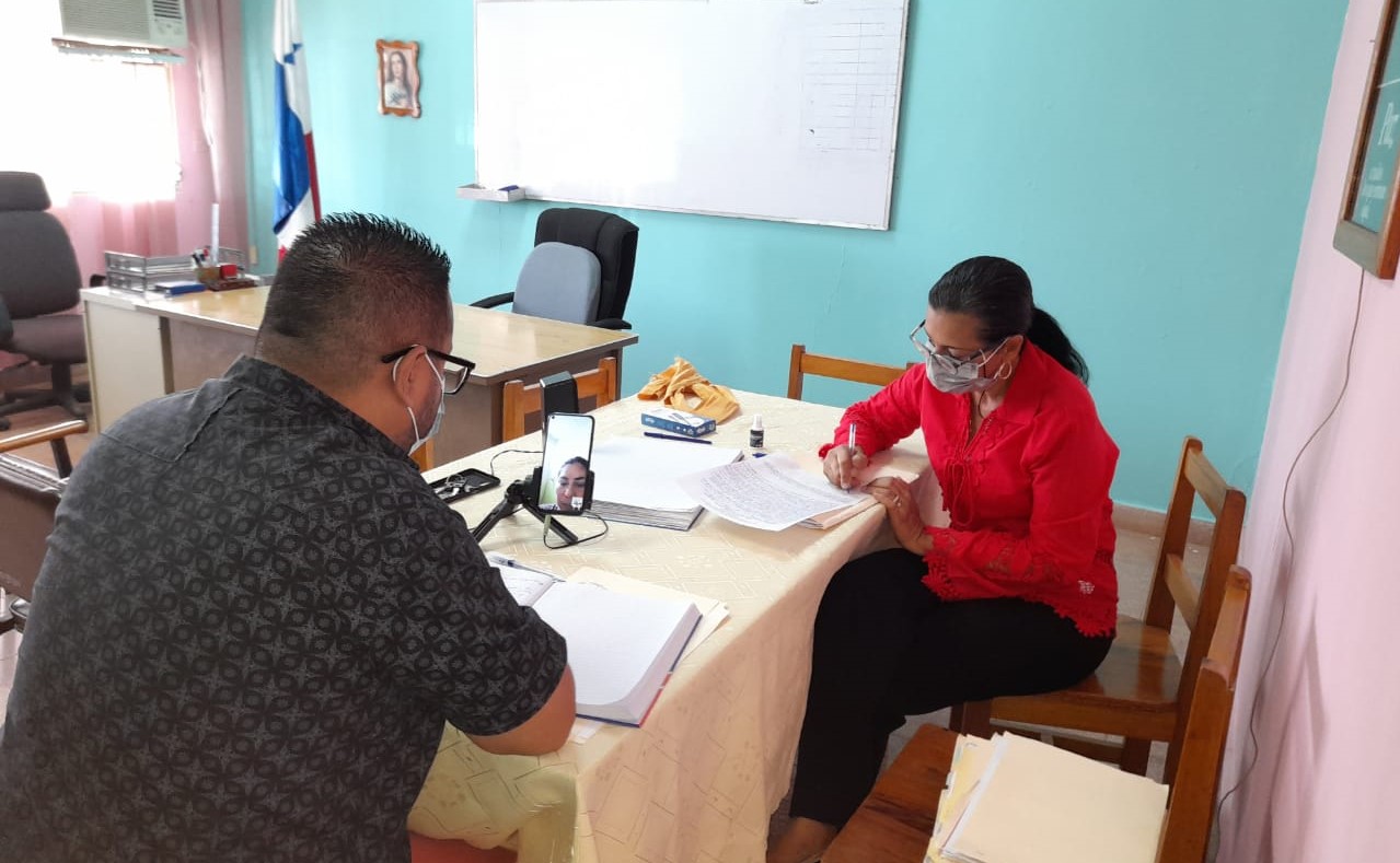 Directivos realizan acompañamiento virtual a los docentes