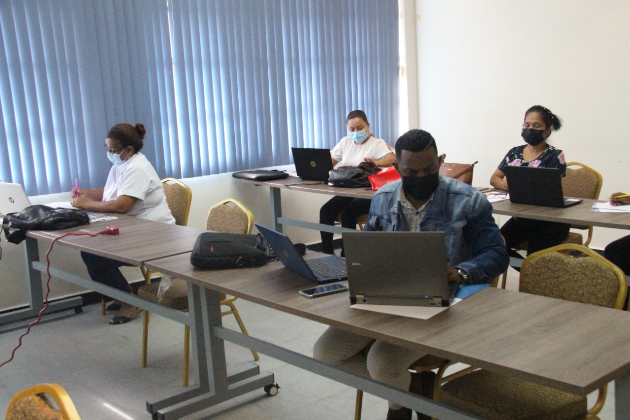 Preparación de documentos oficiales no será obstáculo para los docentes