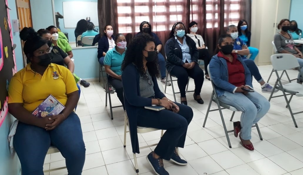 Personal de la Extensión de Panamá Este se capacitan en las funciones del servidor público