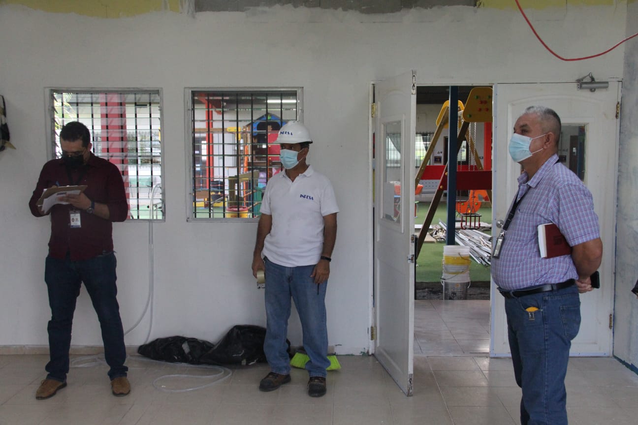 Inician proyectos de remodelación en aulas de la Extensión del IPHE Penonomé