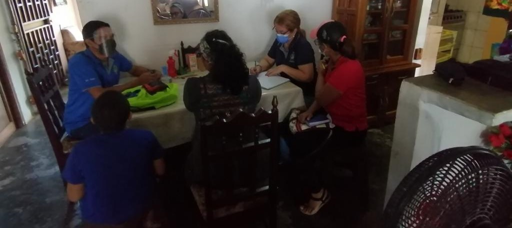 Realizan visitas domiciliarias a estudiantes  
