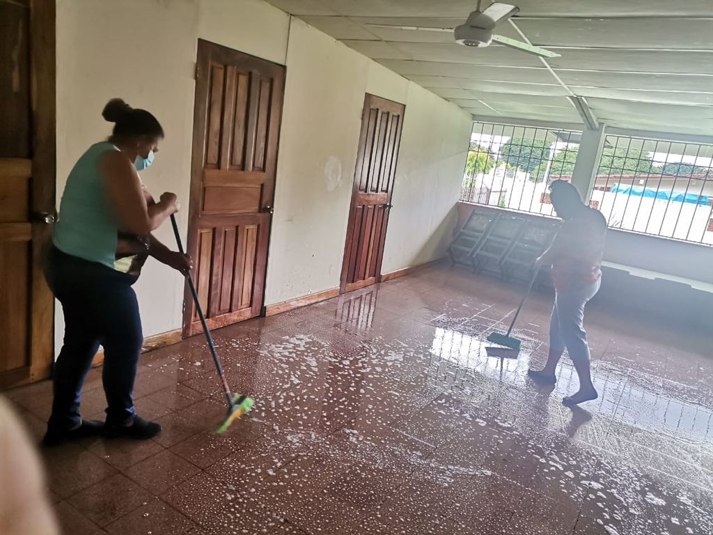 Jornada de limpieza profunda en Herrera