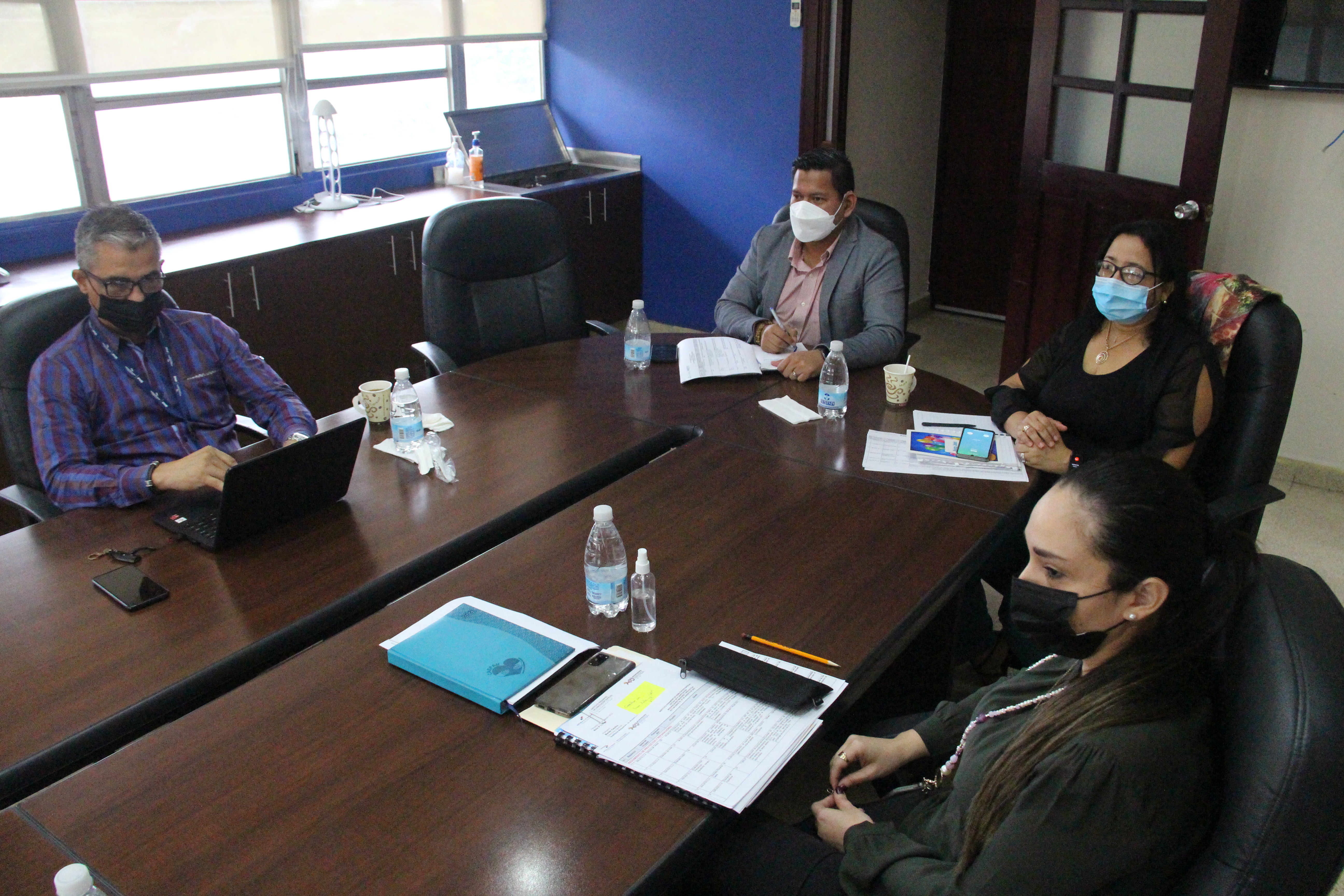 Comité de Obras analiza proyectos en ejecución en reunión ordinaria
