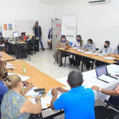 REUNION-DIRECTORA-GERNERAL-EDUCADORES-IPHE-COLON-FOTO-2-e0e49361eb25b445e91bf13ab439afb8.jpeg