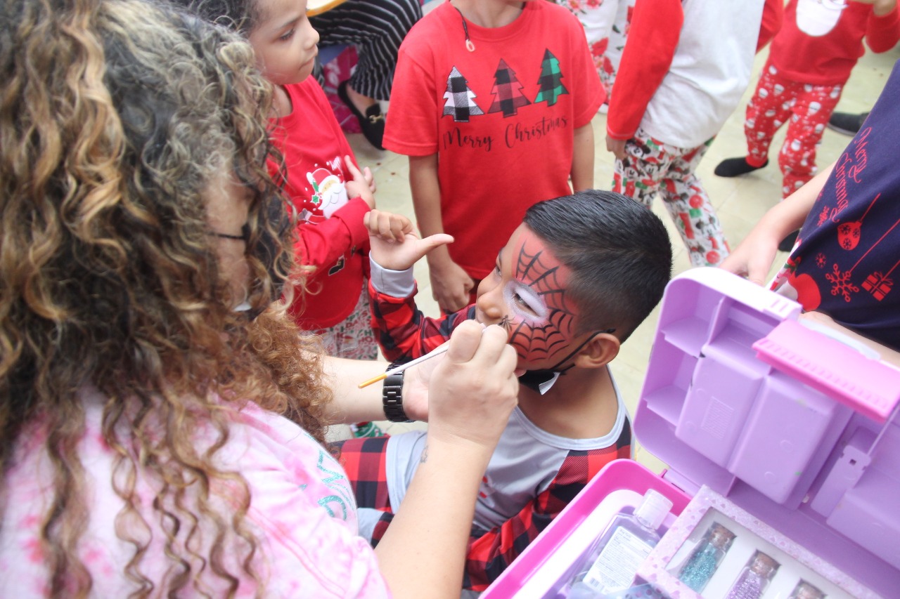 Niños de ENSOR celebran la navidad  