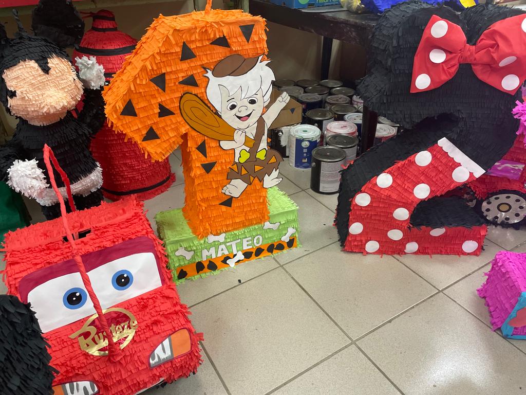 Piñatas del IPHE: Productos de calidad para todos los gustos