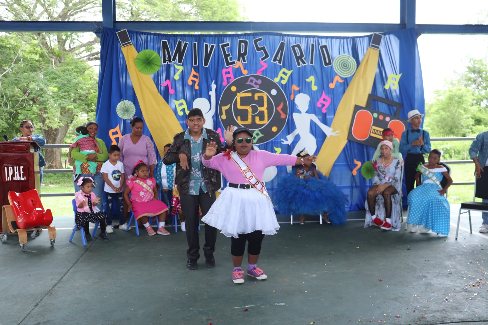 Comunidad educativa de Antón celebra 53 años al servicio de la educación especial