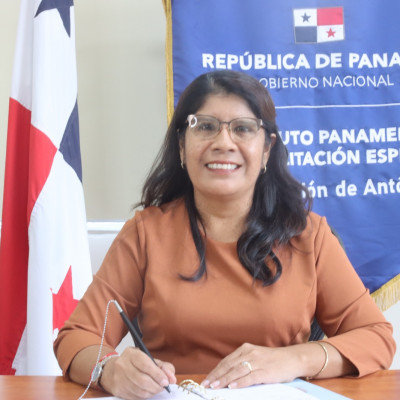 Directora Inés González