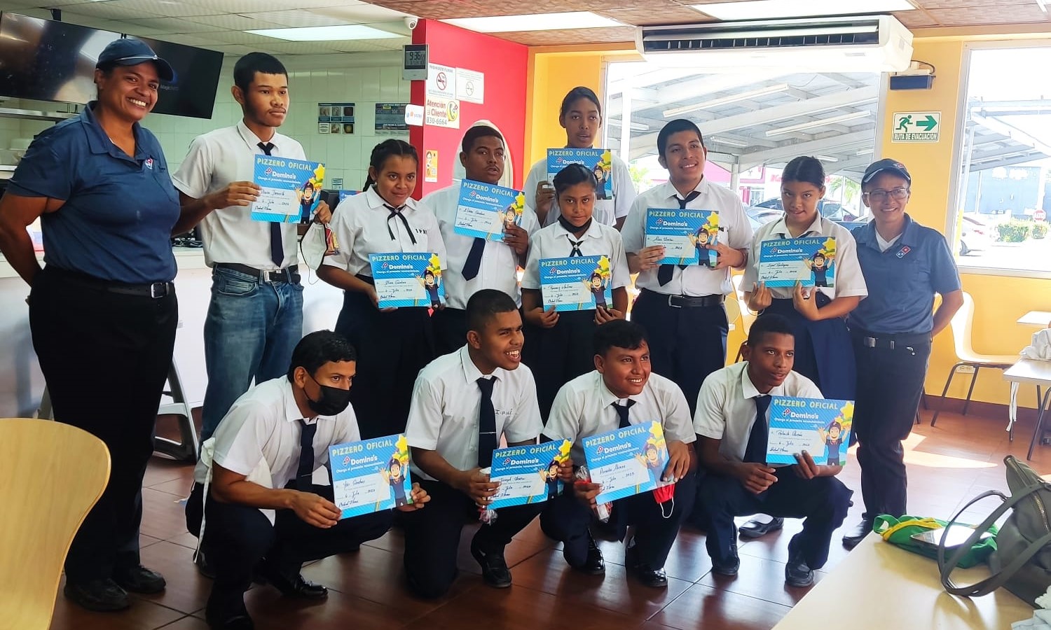 Estudiantes de CTI de Antón “Reconocen materias primas para hacer pizza”