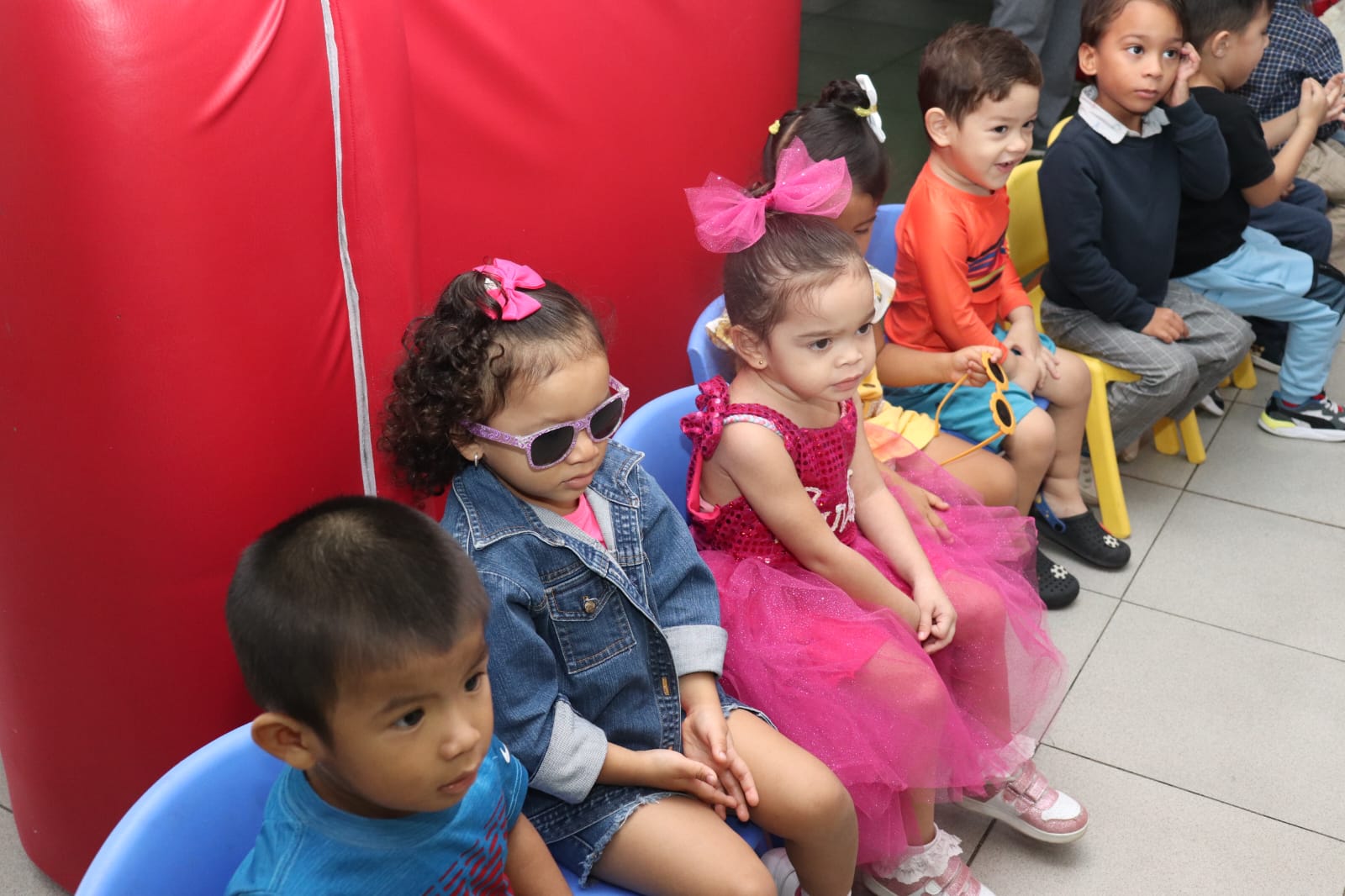 Niños del CAIPI realizan desfile de modas