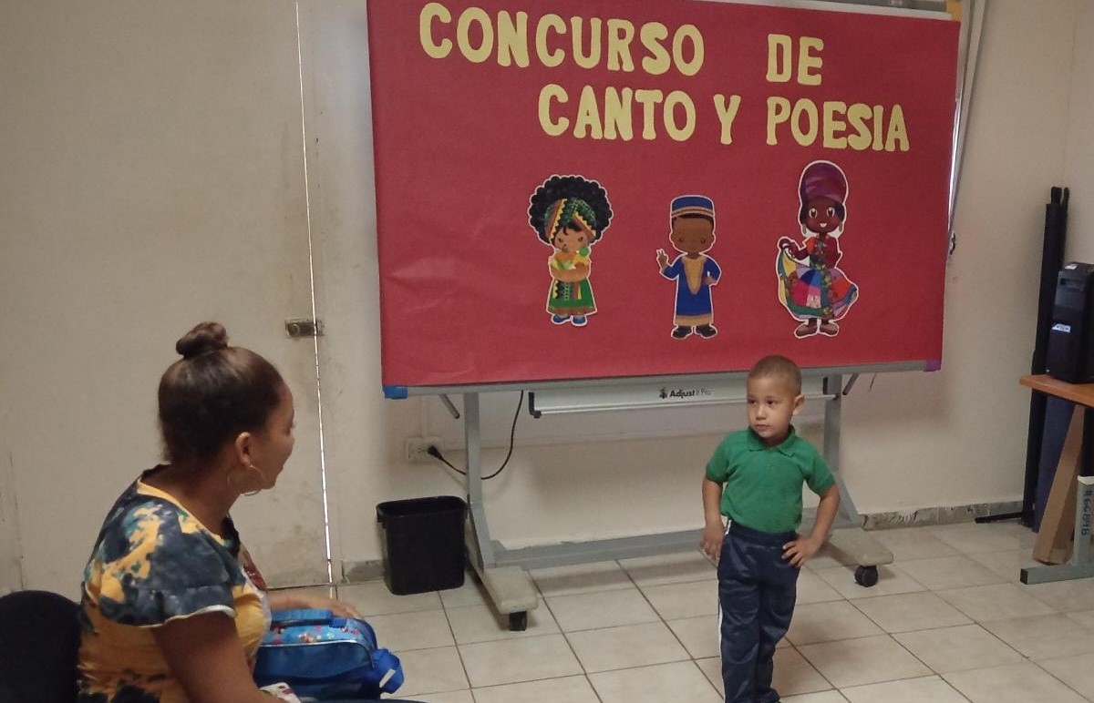 Estudiantes de la Extensión de Aguadulce participan en diferentes concursos por Aniversario