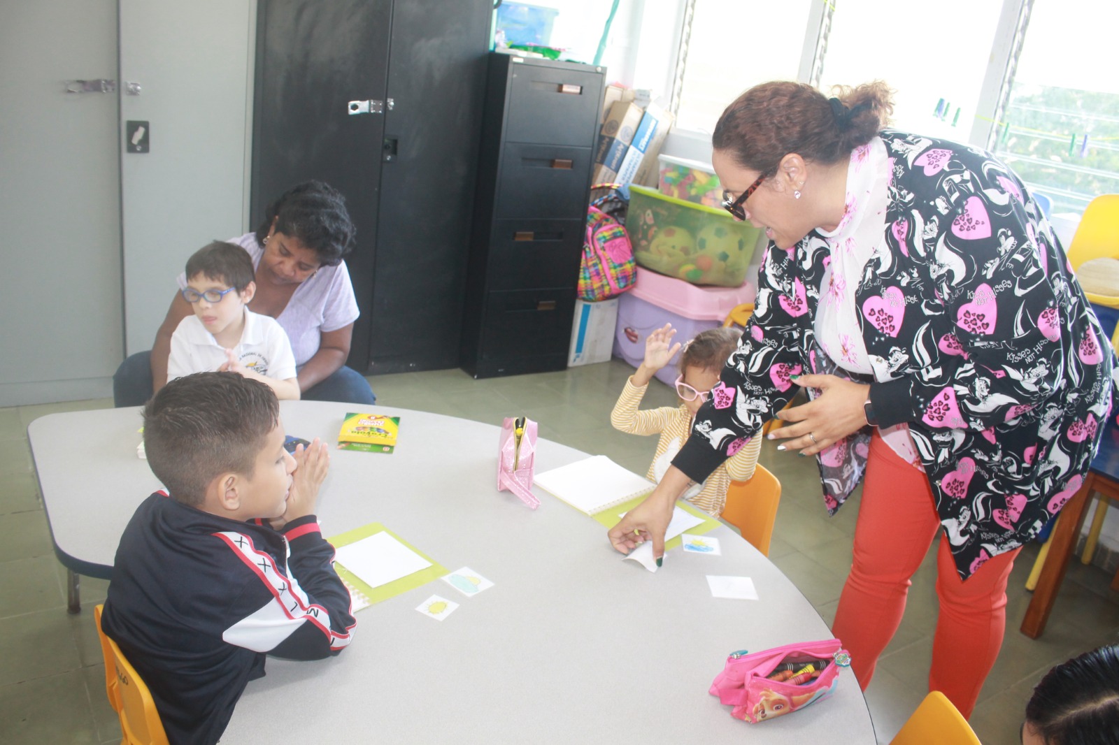 Estudiantes de Escuela de Ciegos realizan actividades pedagógicas