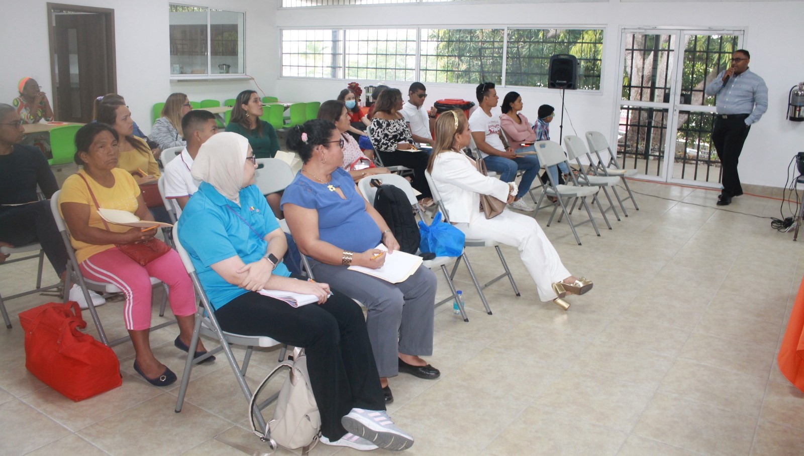 Promueven tema de la orientación y movilidad durante foro inclusivo